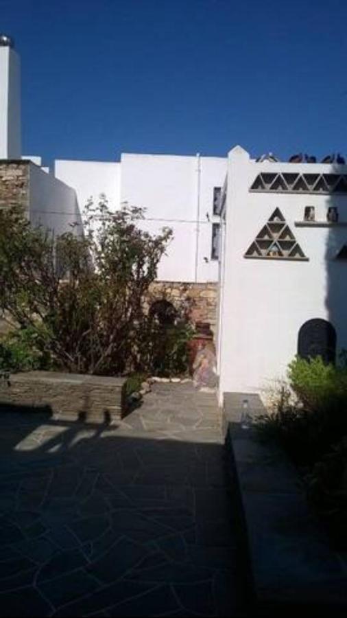 Apartment In The Center Of Artemonas, Sifnos Buitenkant foto